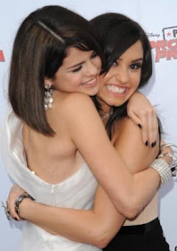/friendsironicas